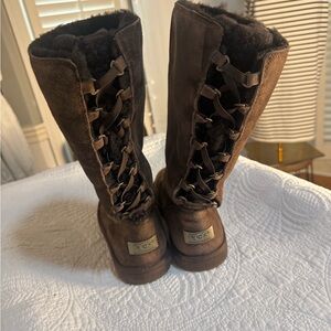 UGG Australia Sundance Tall Lace Back Shearling Boots Brown Suede Womens 7